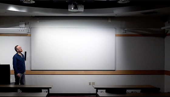 Fiilex track lighting for University Lecture Hall
