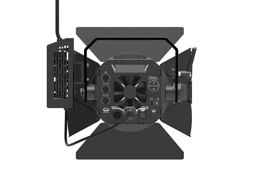Fiilex P5F Fresnel Light